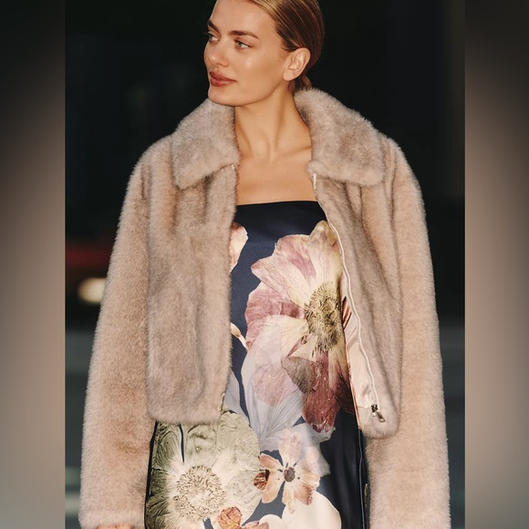 Anthropologie Jackets & Blazers - ANTHROPOLOGIE MAEVE Cropped Faux Fur Coat Zip Up Jacket Grey Mink Brown Sz S NEW